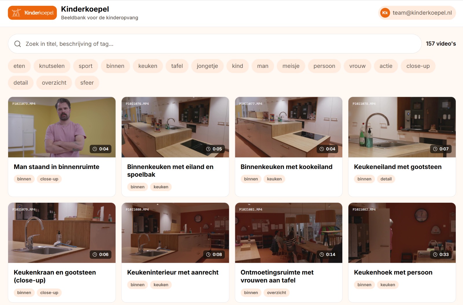 Doorzoekbare content library met footage voor Kinderkoepel